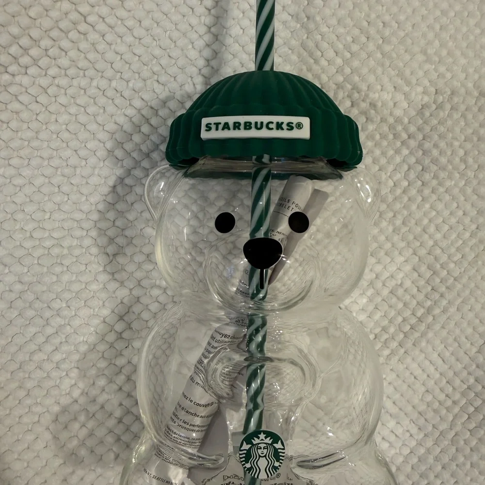 Starbucks viral teddy cup - Picture 2 of 4